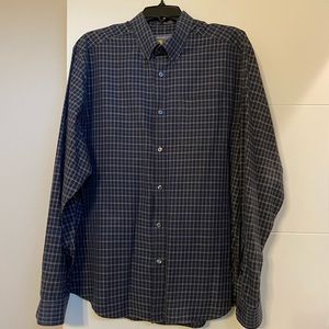 Men’s Eddie Bauer AV Relaxed Fit Button Down Shirt—Large